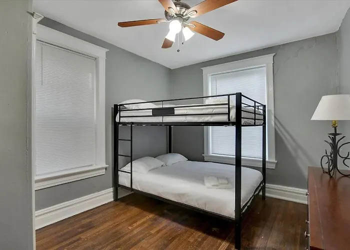 Historic First Floor Unit In Shaw Community Stl 1W