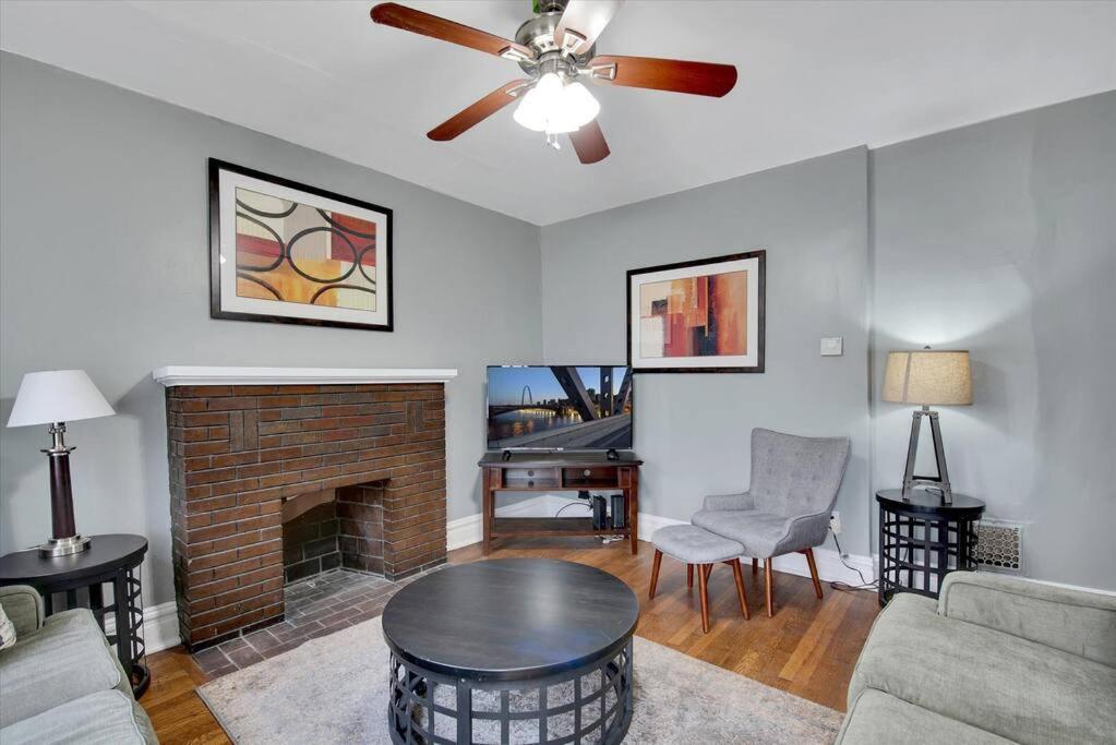 Holiday home Historic First Floor Unit In Shaw Community Stl 1w Tower Grove